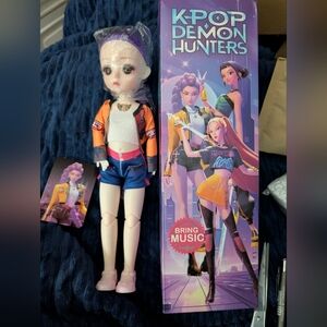 K-pop Demon Hunters Singing Rumi Doll